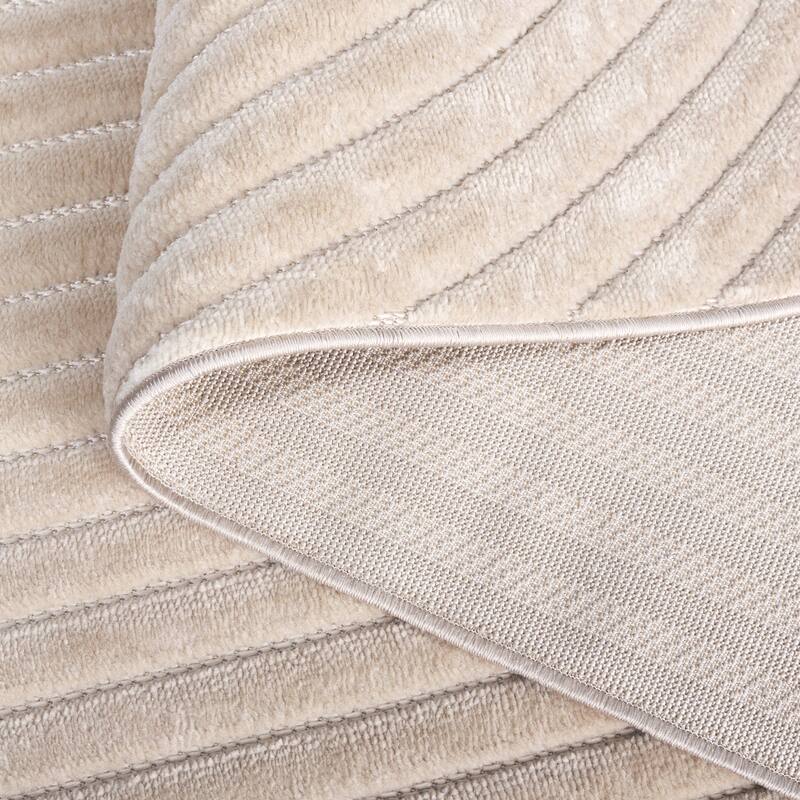 SAFAVIEH Selena Elaine Modern & Contemporary Rug