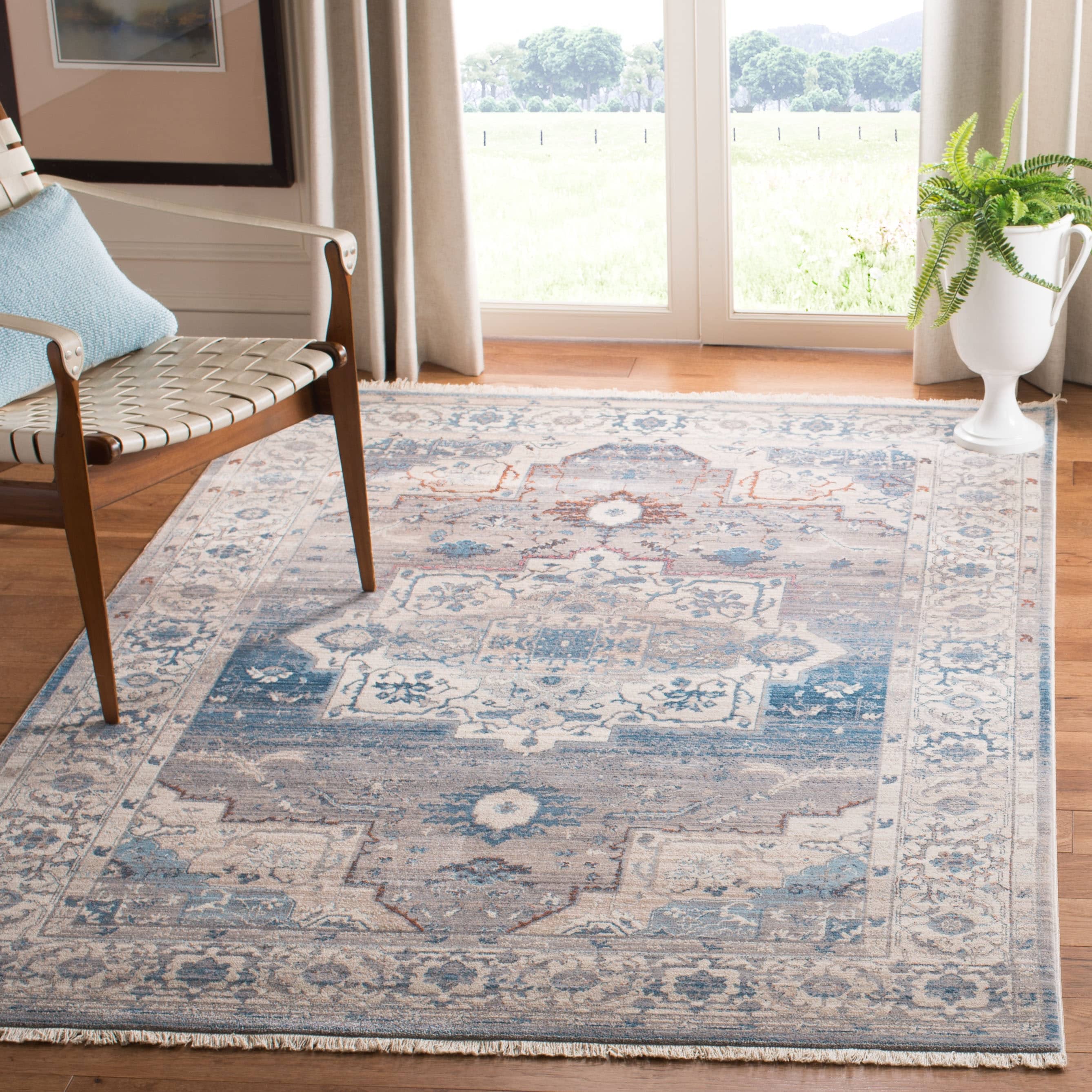 SAFAVIEH Vintage Boho Persian Levia Oriental Polyester Rug
