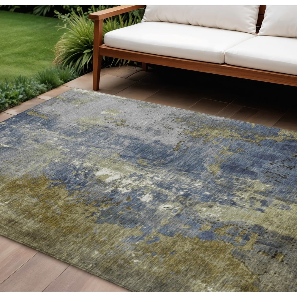 HomeRoots Abstract Transitional Rectangle Outdoor Rug