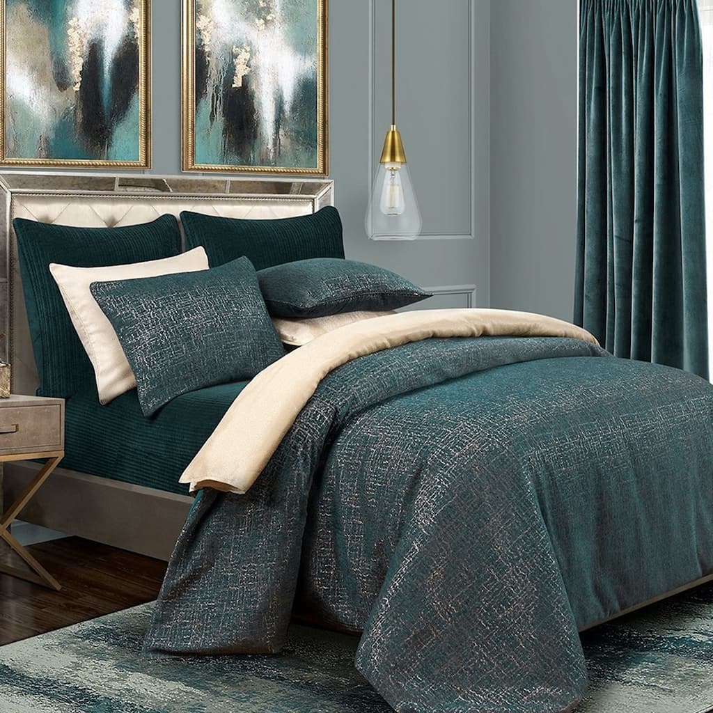 HiEnd Accents Hayworth Deep Teal & Gold Comforter Set, 3PC