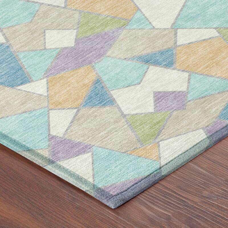 Machine Washable Indoor/ Outdoor Modern Mosaic Chantille Rug
