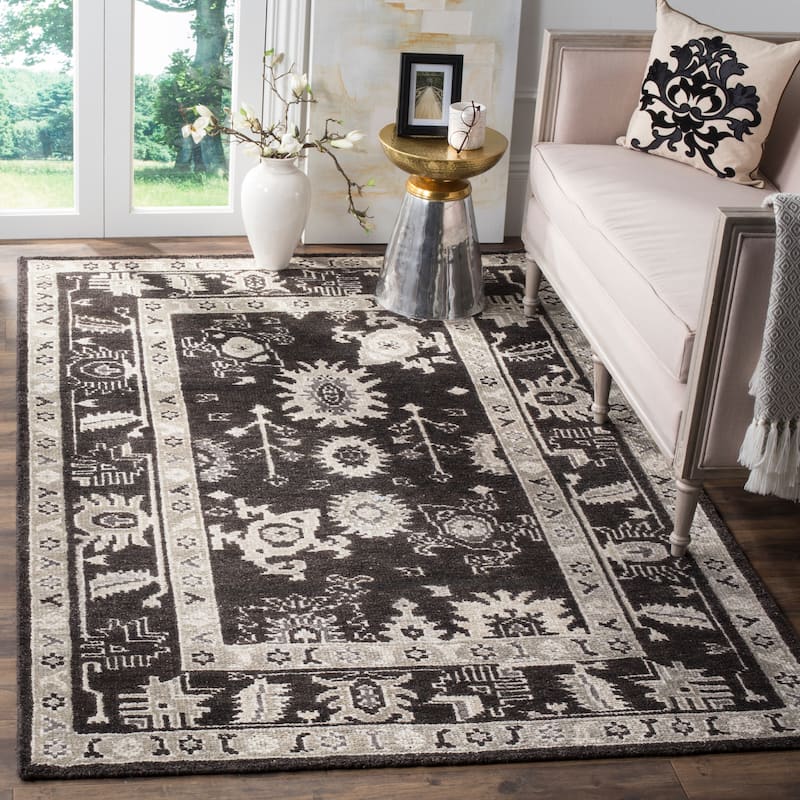SAFAVIEH Hand-knotted Maharaja Tzeni Traditional Oriental Viscose Rug - 8' x 10' - Charcoal/Charcoal