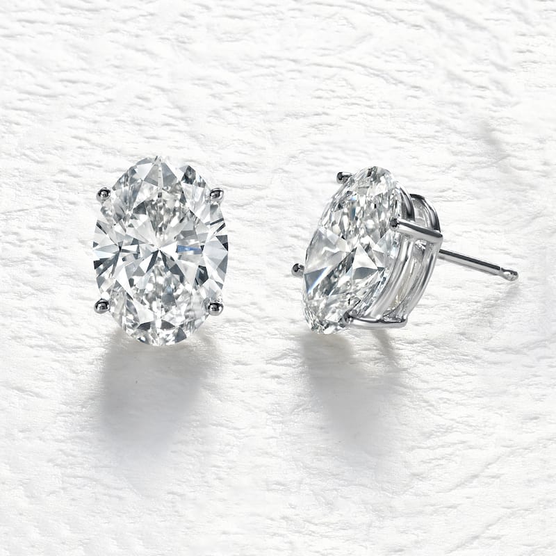 Auriya Natural Oval 4-Prong Diamond Stud Earrings 1.00 to 3.00 ct. tw. Push-Back (F-G VS)