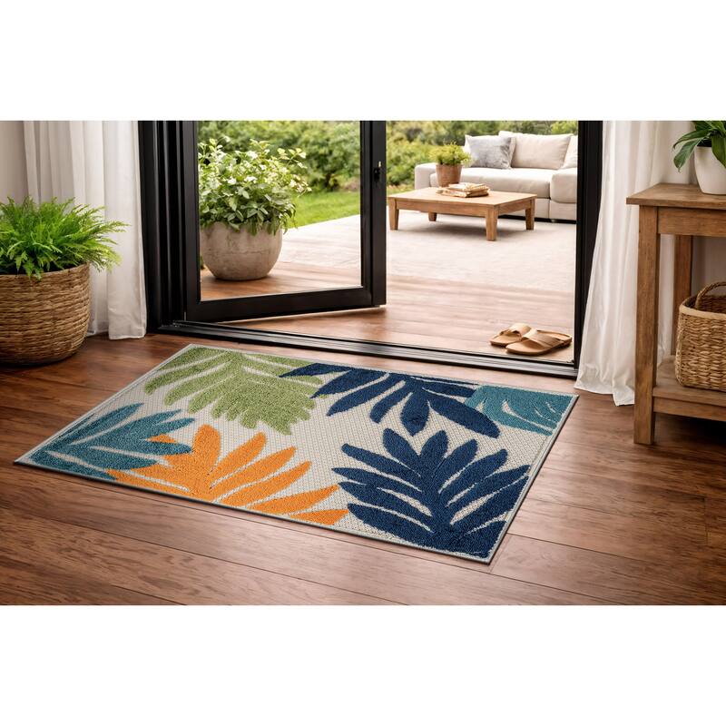 World Rug Gallery Indoor/Outdoor High-Low Textured Area Rug, Palm Easy-Clean Patio Rug - 2' x 3' - Multi