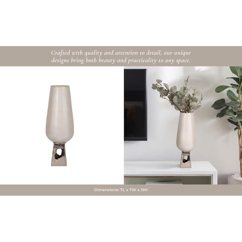 Sagebrook Home Glass and Metal Aluminum Vase with Sculptural Base