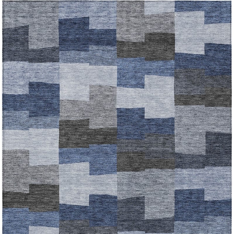 HomeRoots Geometric Transitional Rectangle Outdoor Rug