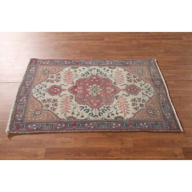 Tabriz Persian Accent Rug Hand-Knotted Floral Wool Carpet - 3'1"x 4'9"