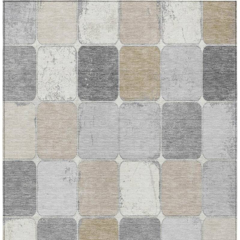 HomeRoots Geometric Transitional Rectangle Outdoor Rug
