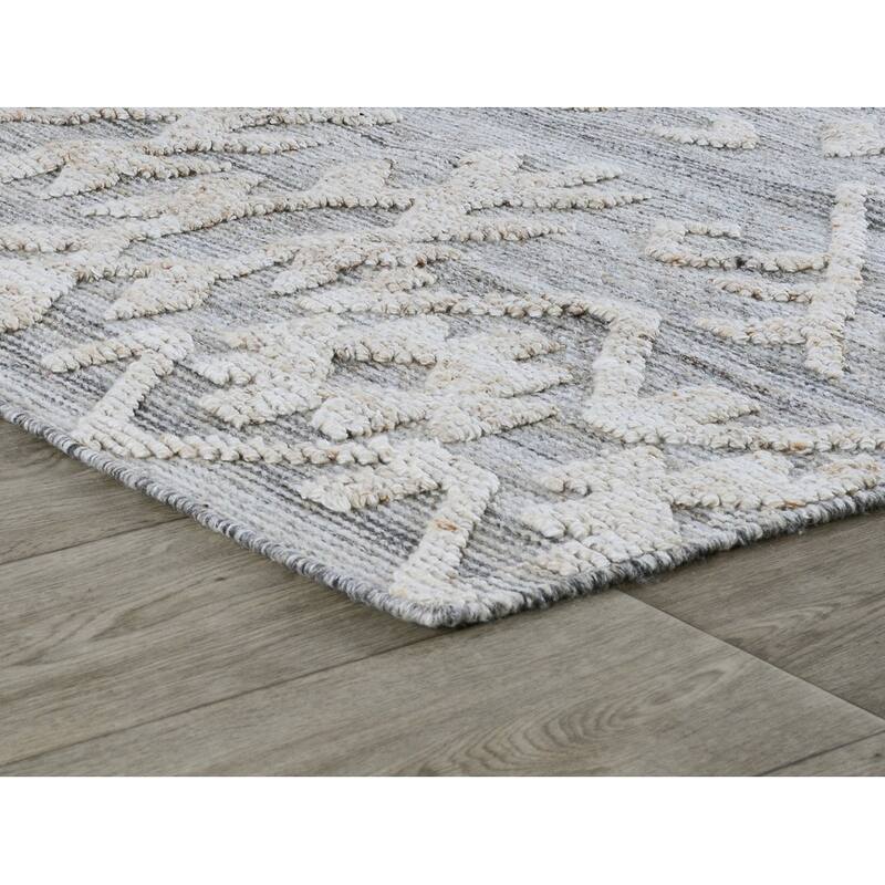 Hoeft Indoor Outdoor Handwoven Gray Multi Area Rug by Kosas Home