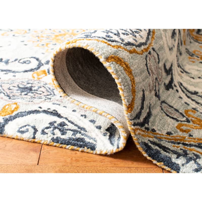 SAFAVIEH Handmade Suzani Ennie Boho Tribal Wool Rug