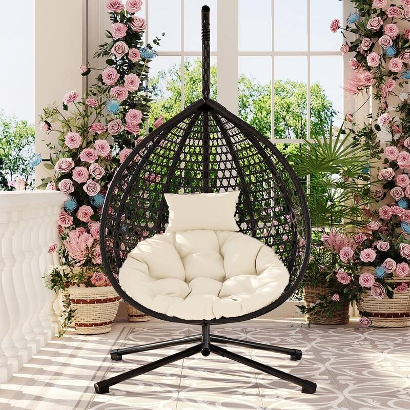 Wicker Hanging Egg Chair for Indoor and Outdoor Relaxation