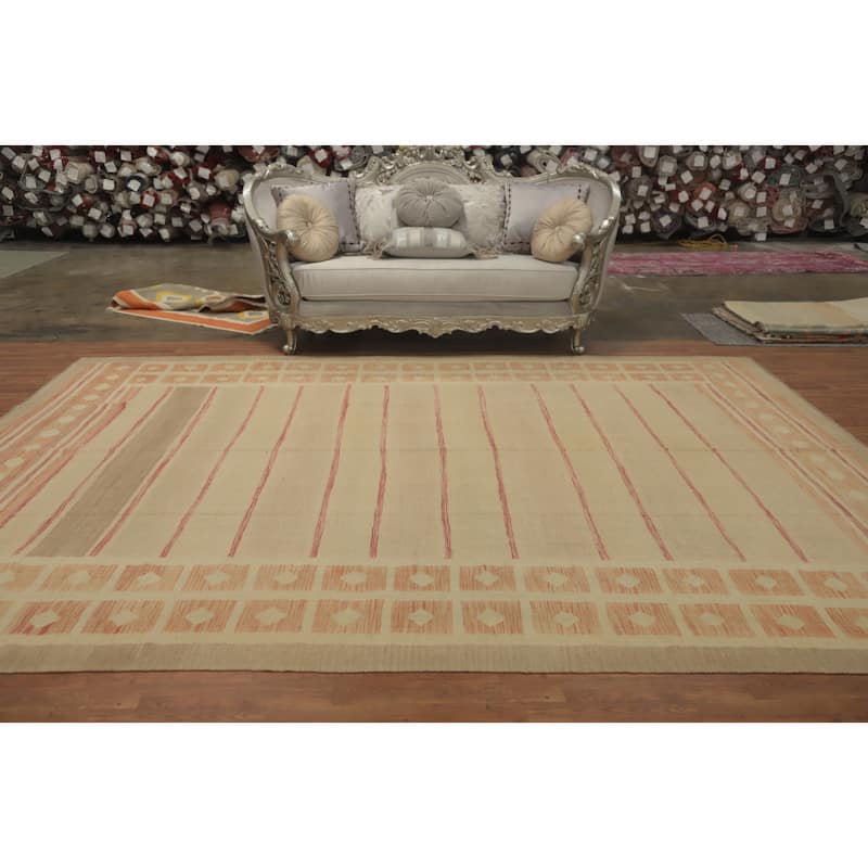 Hand Woven Southwestern Wool Beige Geometric Area Rug - 12' 4'' X 9' 0''