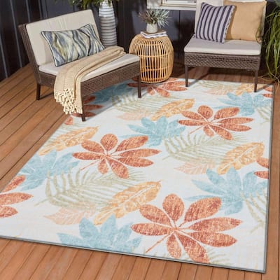 Luxe Weavers Floral Indoor/Outdoor Patio Backyard Area Rug - 5' x 7'