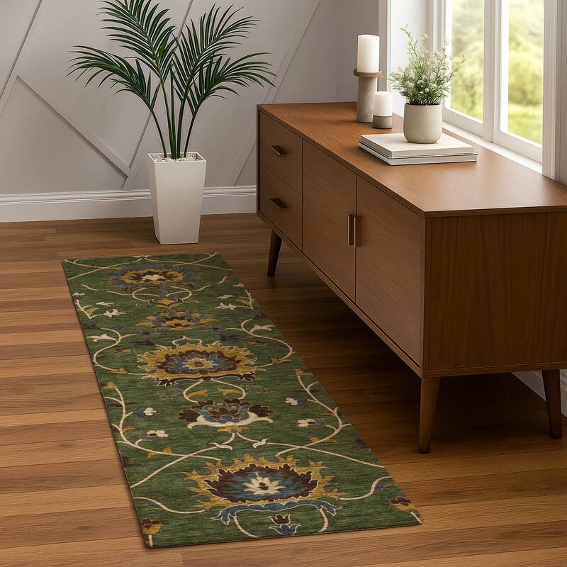 Machine Washable Indoor/ Outdoor Traditional Luna Chantille Rug