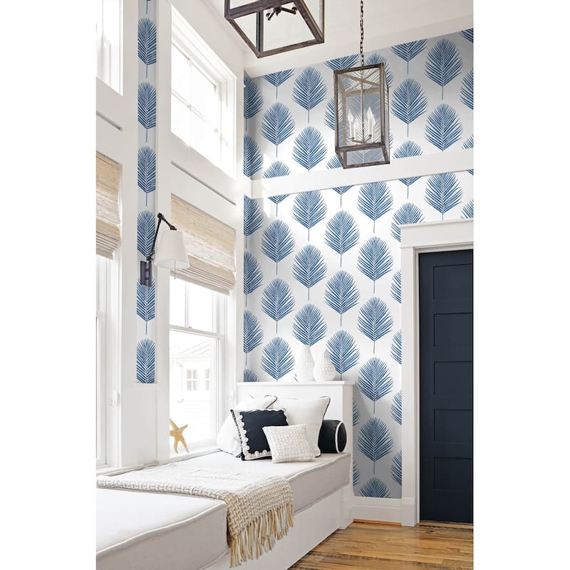 Luxe Haven Maui Palm Peel and Stick Wallpaper