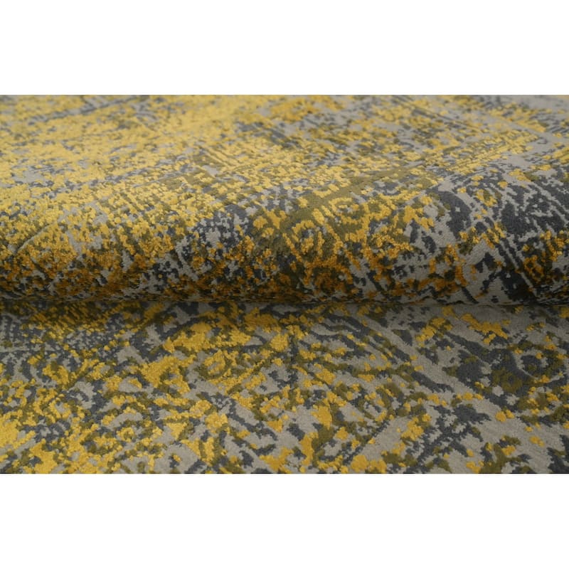 Machine Made Oriental Polyester Carpet Geometric Yellow & Gold Distressed Area Rug - 7' 5'' X 5' 2''