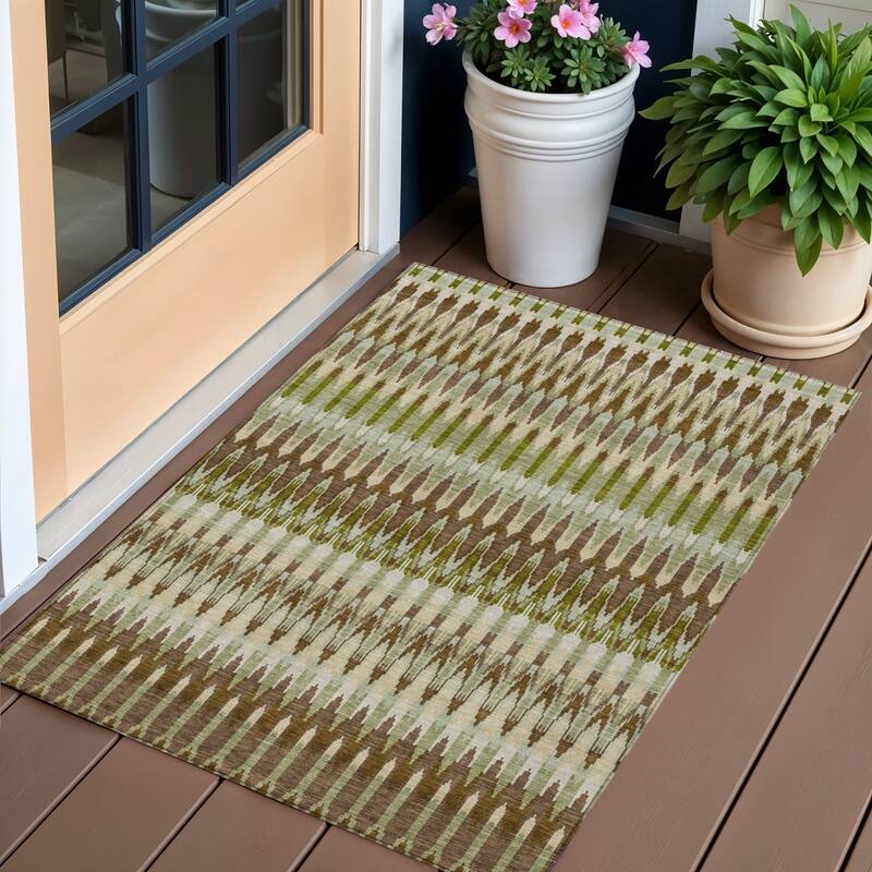 HomeRoots Southwestern Transitional Rectangle Outdoor Rug - 3' x 5'