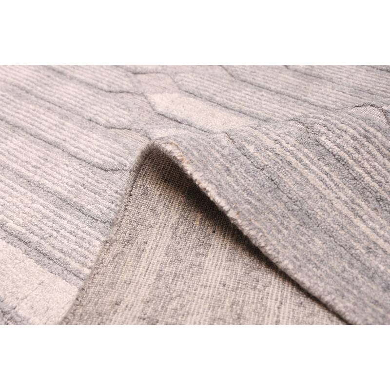 ECARPETGALLERY Hand Loomed Elysian Grey Silk Rug - 6'7 x 9'11