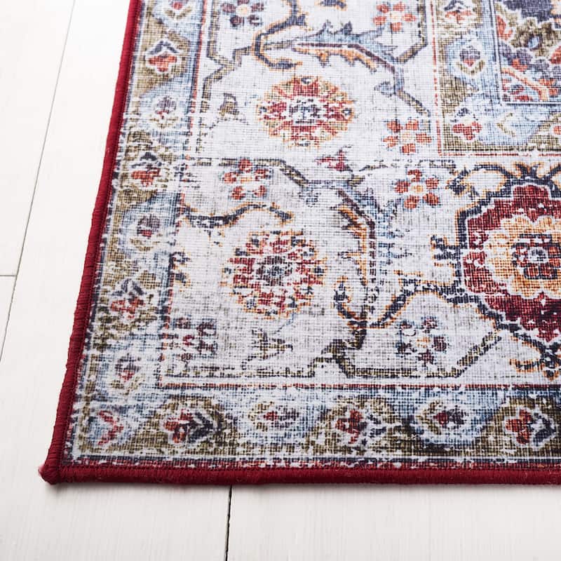 SAFAVIEH, Tucson Machine Washable Slip Resistant Queenie Oriental Medallion