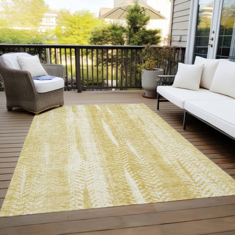 Machine Washable Indoor/ Outdoor Chantille Modern Imprints Rug