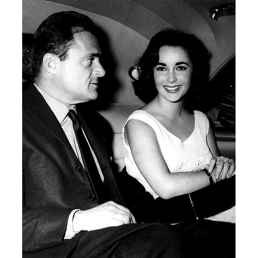 Elizabeth Taylor and Mike Todd Photo Print - Overstock - 25376467
