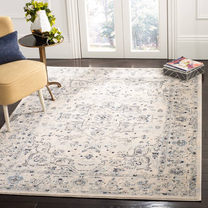 SAFAVIEH Charleston Prabha Vintage Boho Oriental Rug - 4' x 6' - Ivory/Light Blue