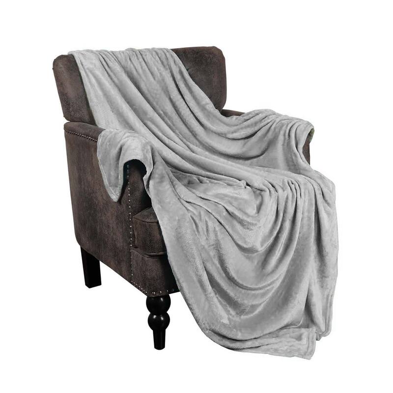 Superior Fleece Plush Medium Weight Soft Fluffy Decorative Blanket