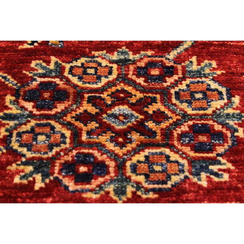 Rustic Super Kazak Sariyah Red/Tan Hand Knotted Wool Rug - 6'8'' x 9'11''