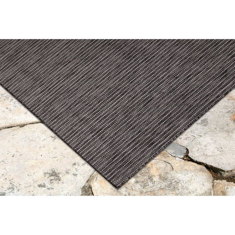 Liora Manne Carmel Textured Striped Indoor/ Outdoor Area Rug
