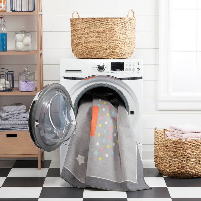 Everwash Imagine Hopscotch Rainbow Kid's Washable Area Rug