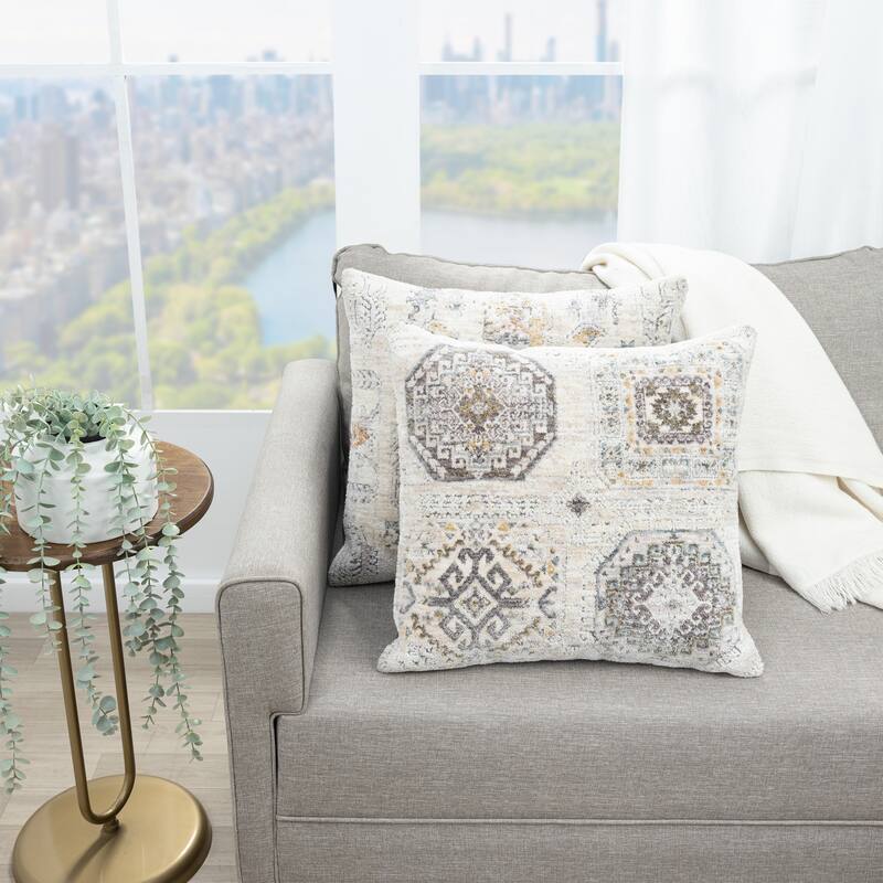 Medallion Power-Loomed Throw Pillow Cover - 20" - Gray and Cream