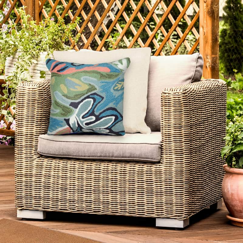 Liora Manne Frontporch On Holiday Indoor/Outdoor Pillow