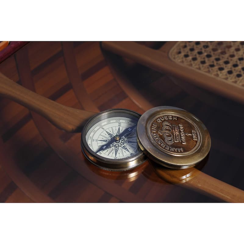 Brass Makers to the Queen Compass with Leather Case