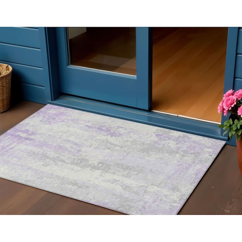 HomeRoots Abstract Transitional Rectangle Outdoor Rug - 3' x 5'