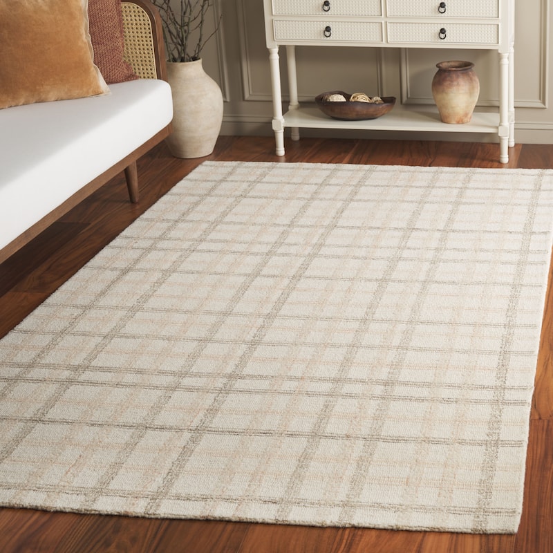 SAFAVIEH Handmade Ebony Sufiya Plaid Wool Rug
