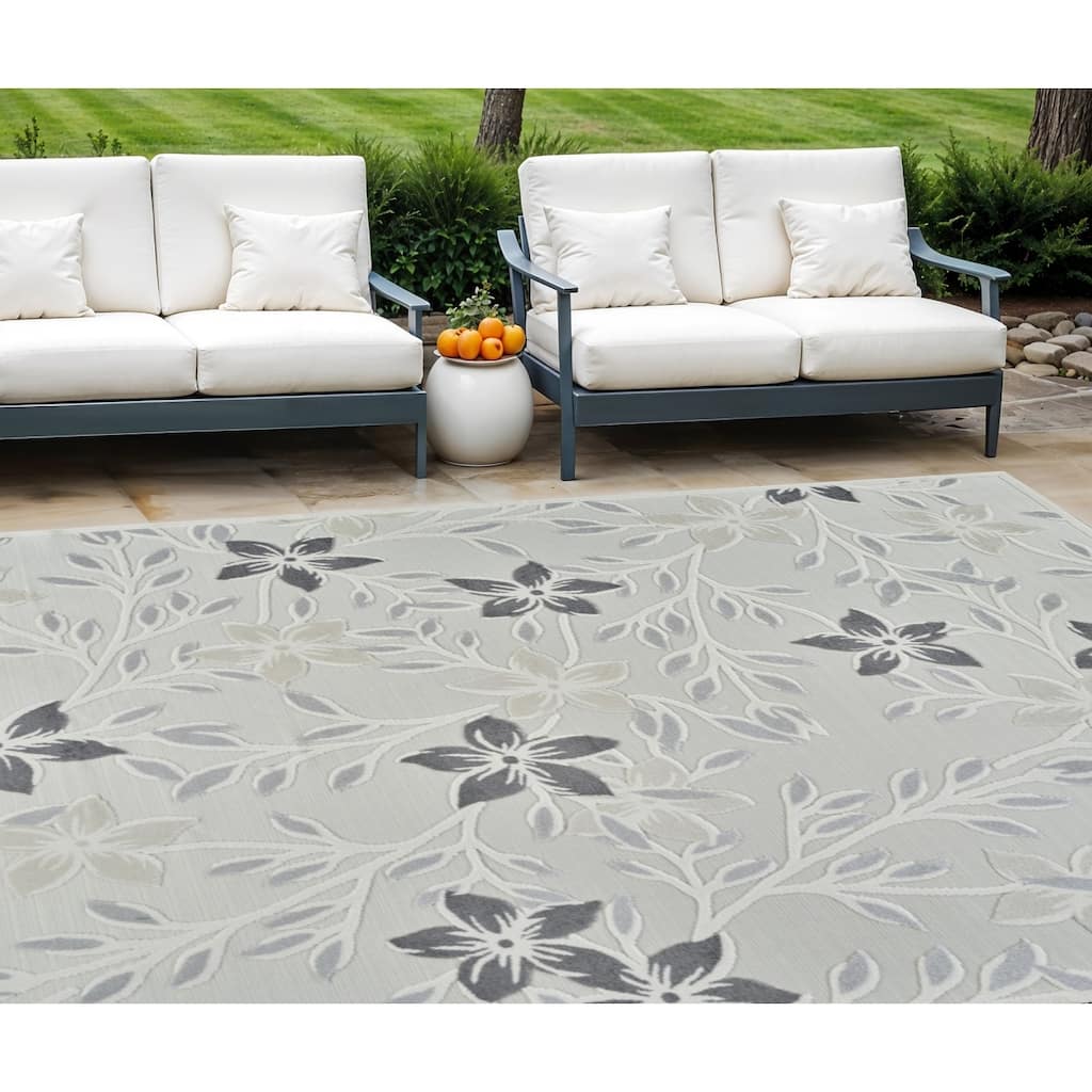Aluri Garden-Inspired Weather Resistant Current & Stylish Outdoor Rug