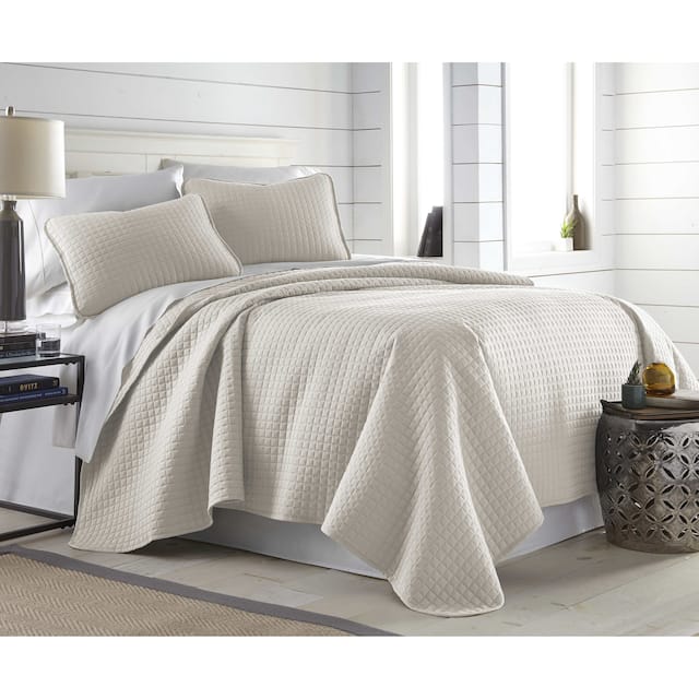 Oversized Solid 3-piece Quilt Set by Southshore Fine Linens - Bone - Twin - Twin XL