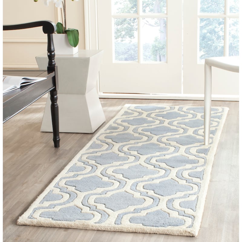 SAFAVIEH Handmade Chatham Sieghilde Modern Moroccan Wool Rug - 2'3" x 7' Runner - Blue/Ivory