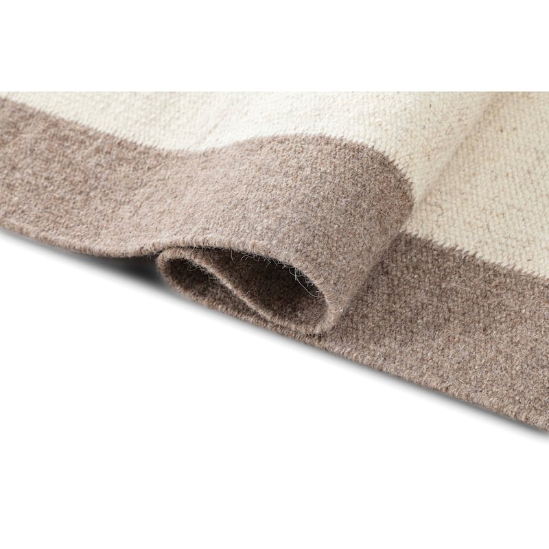 Terra by Obeetee Nu Maison Soft Border Rug