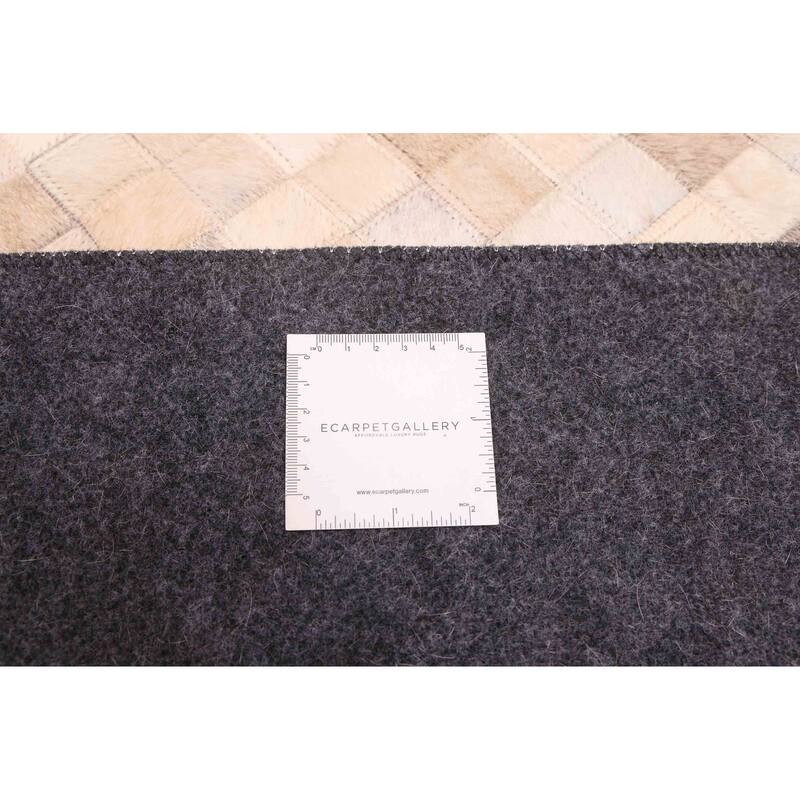 ECARPETGALLERY Handmade Cowhide Patchwork Beige Leather Rug - 6'1 x 6'0