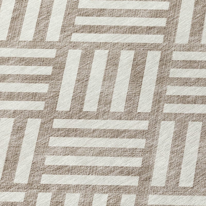 Machine Washable Indoor/ Outdoor Chantille Geo Contemporary Rug