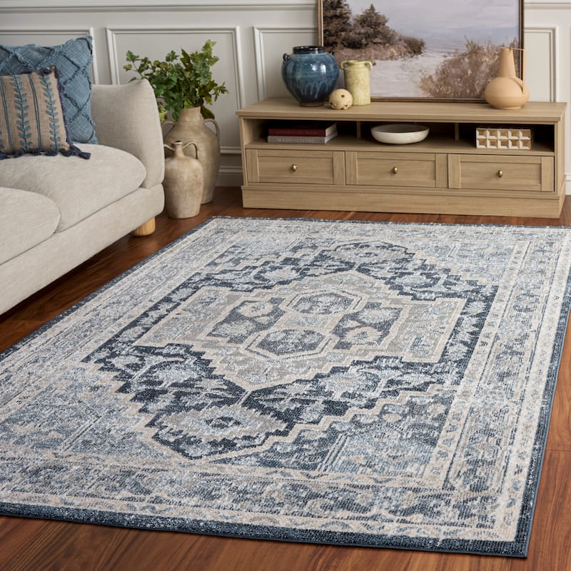 SAFAVIEH Blair Machine Washable Munevera Slip Resistant Rug - 4' x 6' - Beige/Navy
