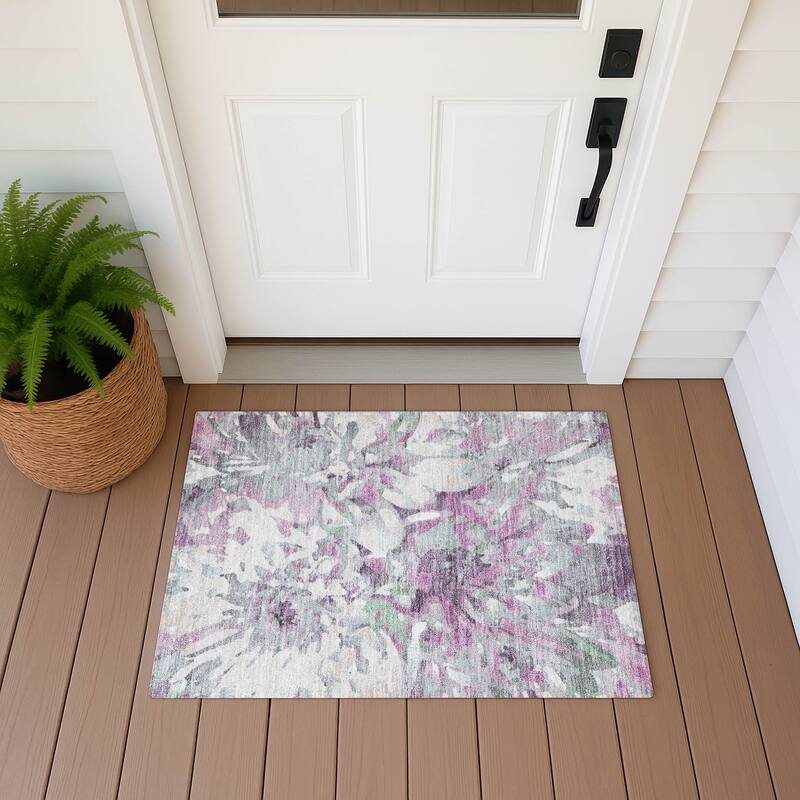 Machine Washable Indoor/ Outdoor Abstract Floral Chantille Rug - Blush - 1'8" x 2'6"