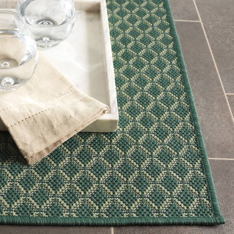 SAFAVIEH Terrace Ruba Indoor/Outdoor Washable Backyard Patio Rug