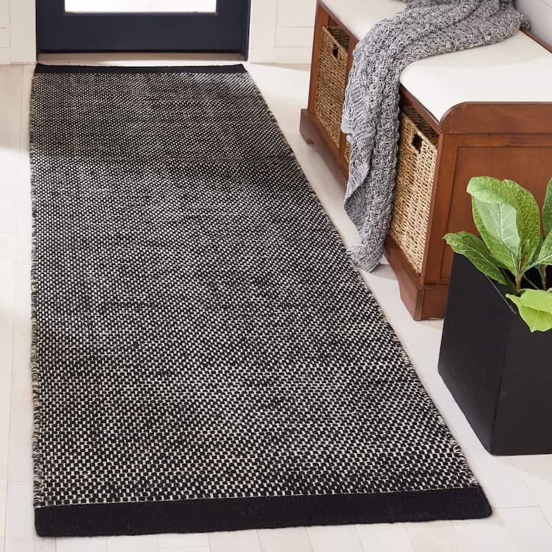 SAFAVIEH Handmade Vermont Raimonda Wool Rug - 2'3" x 8' Runner - Black - Runner