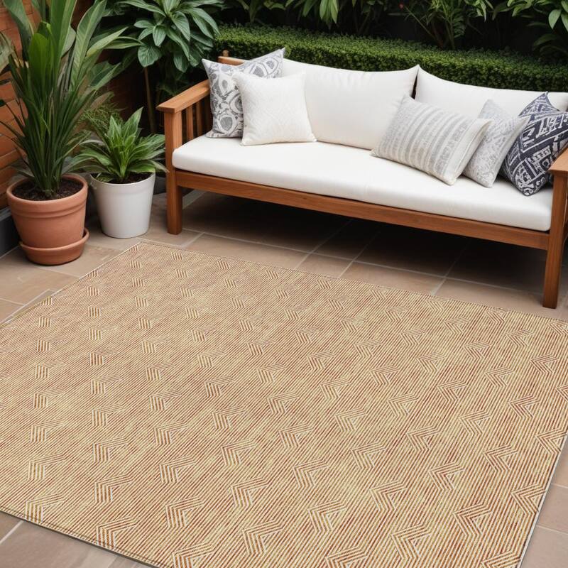 HomeRoots Geometric Transitional Rectangle Outdoor Rug - 10' X 14'