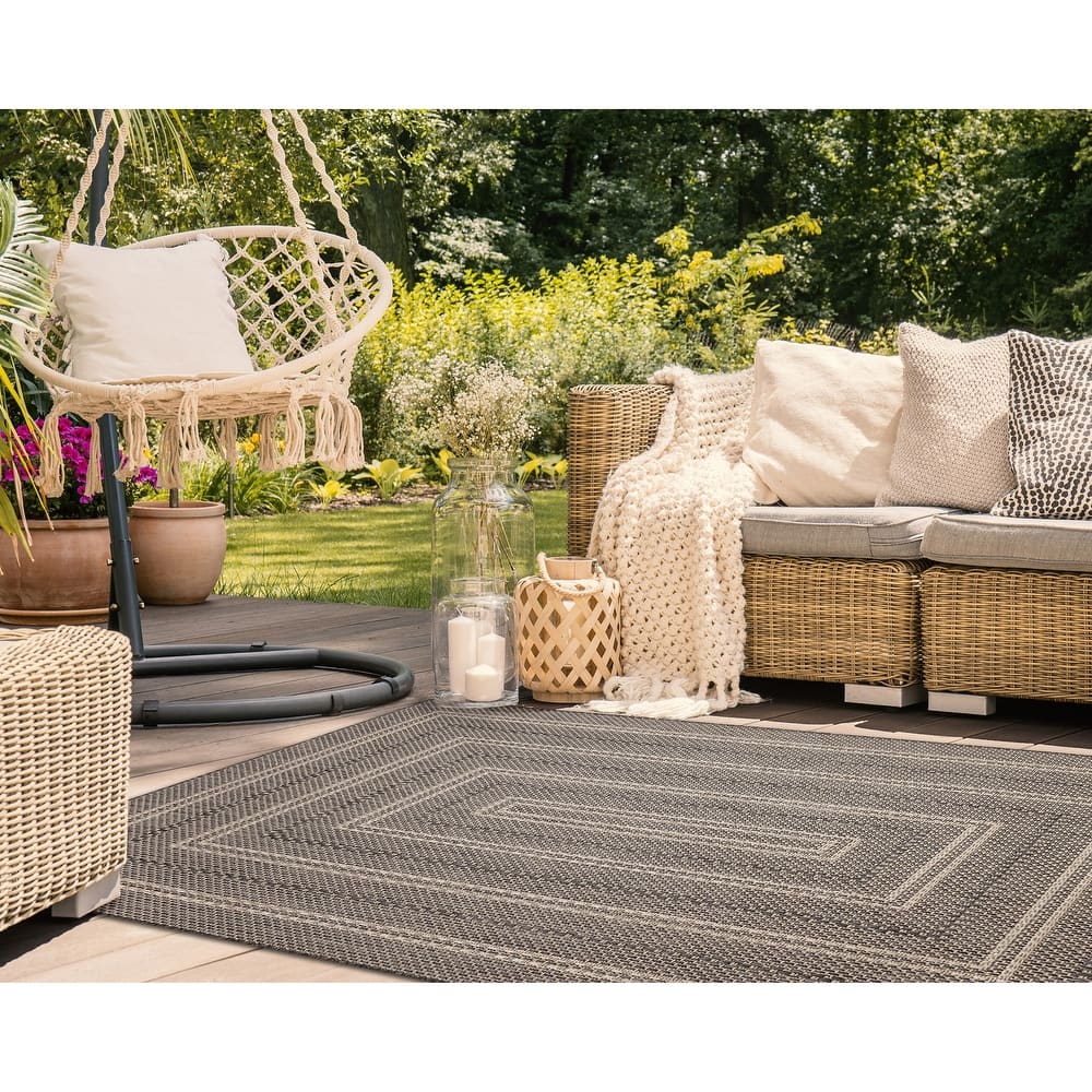 Liora Manne Monaco Multi Border Indoor/Outdoor Area Rug