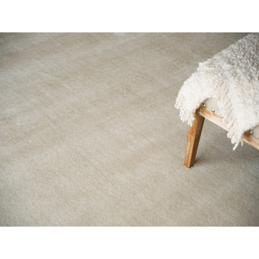 Velutto Modern Handmade Silky Nylon in Light Beige Area Rug