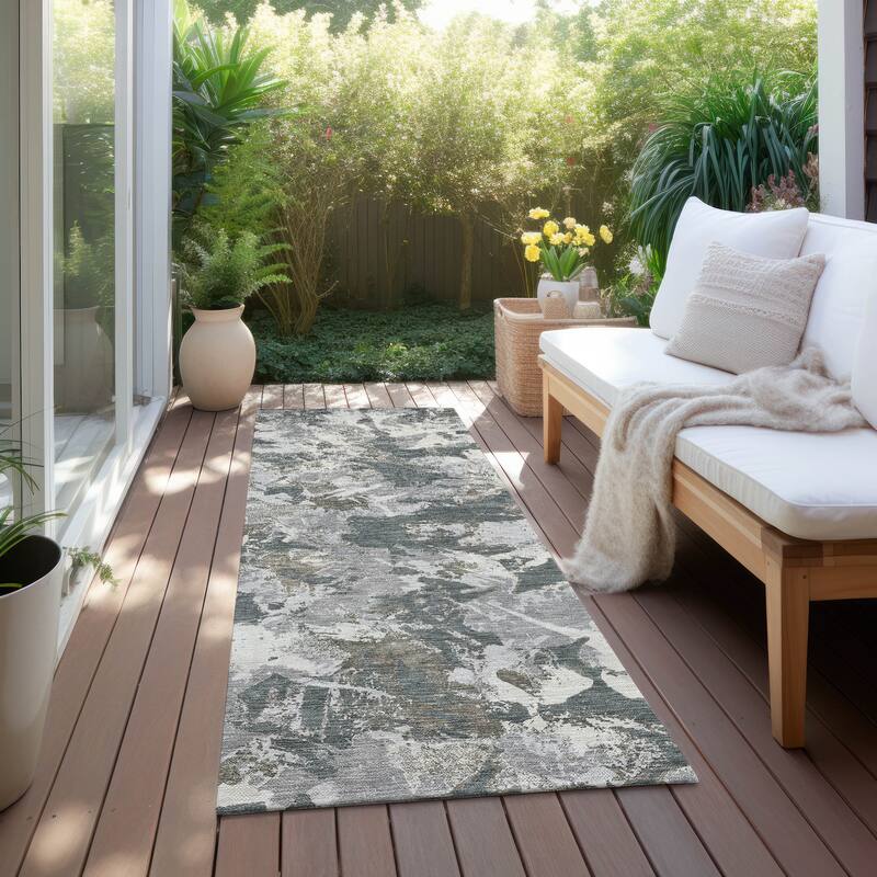 Machine Washable Indoor/ Outdoor Chantille Abstract Contemporary Rug - Charcoal - 2'3" x 7'6"