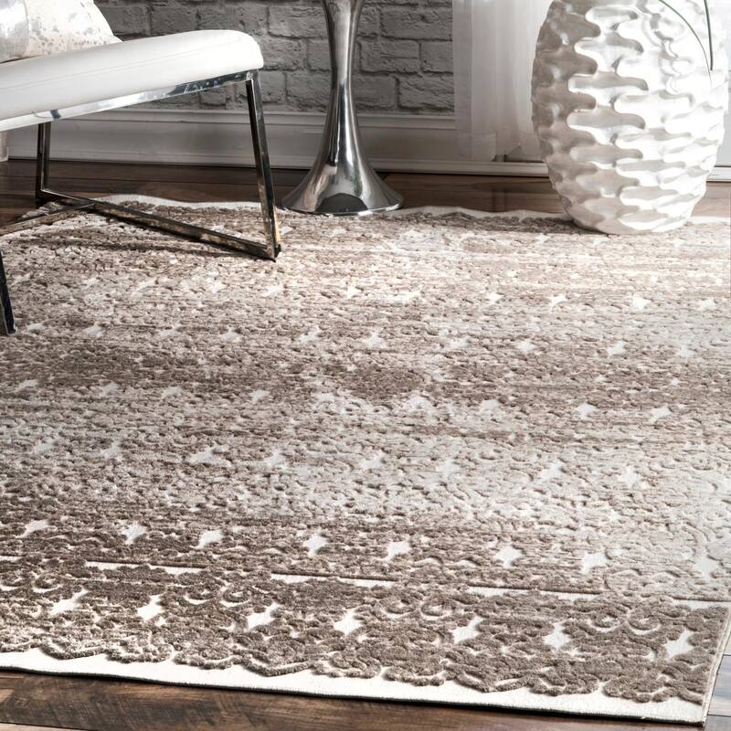 Nuloom Beige Traditional Victorian Glam Fading Liza Damask Royal Print Area Rug - 4' x 6' - Brown - Rectangle